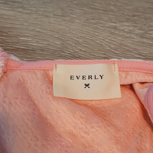 Everly Fit & Flare Dress Size S Bow Back Detail Stretch Country Girl Feminine - Picture 6 of 10